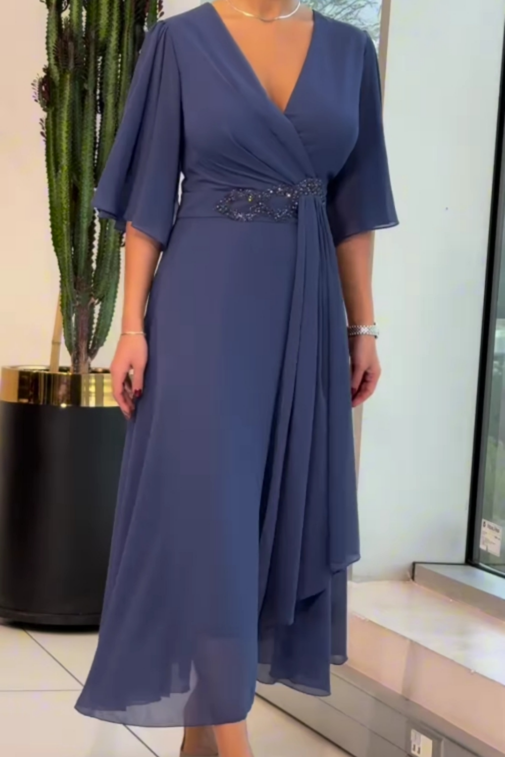 ELMA | Vestido midi elegante fluido
