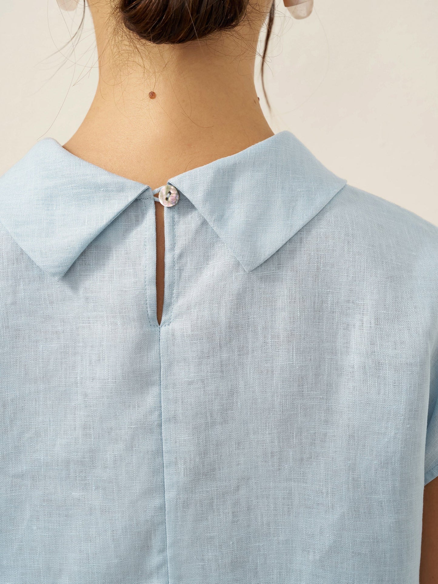 IVONNE | Blusa de lino con cuello camisero