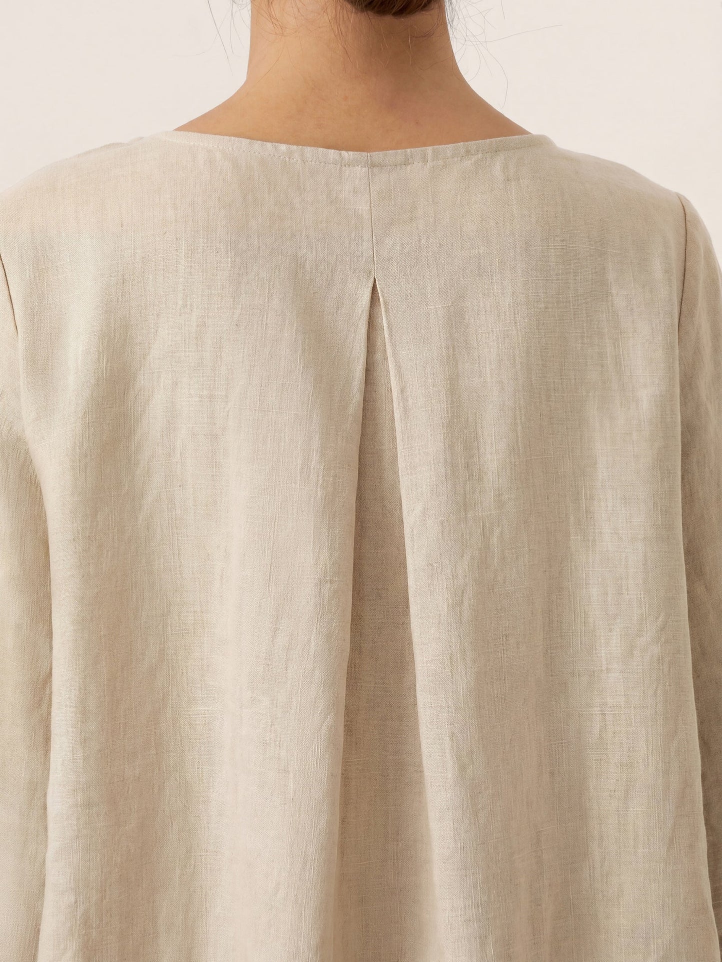 BRIANNA | Blusa asimétrica de lino 100%