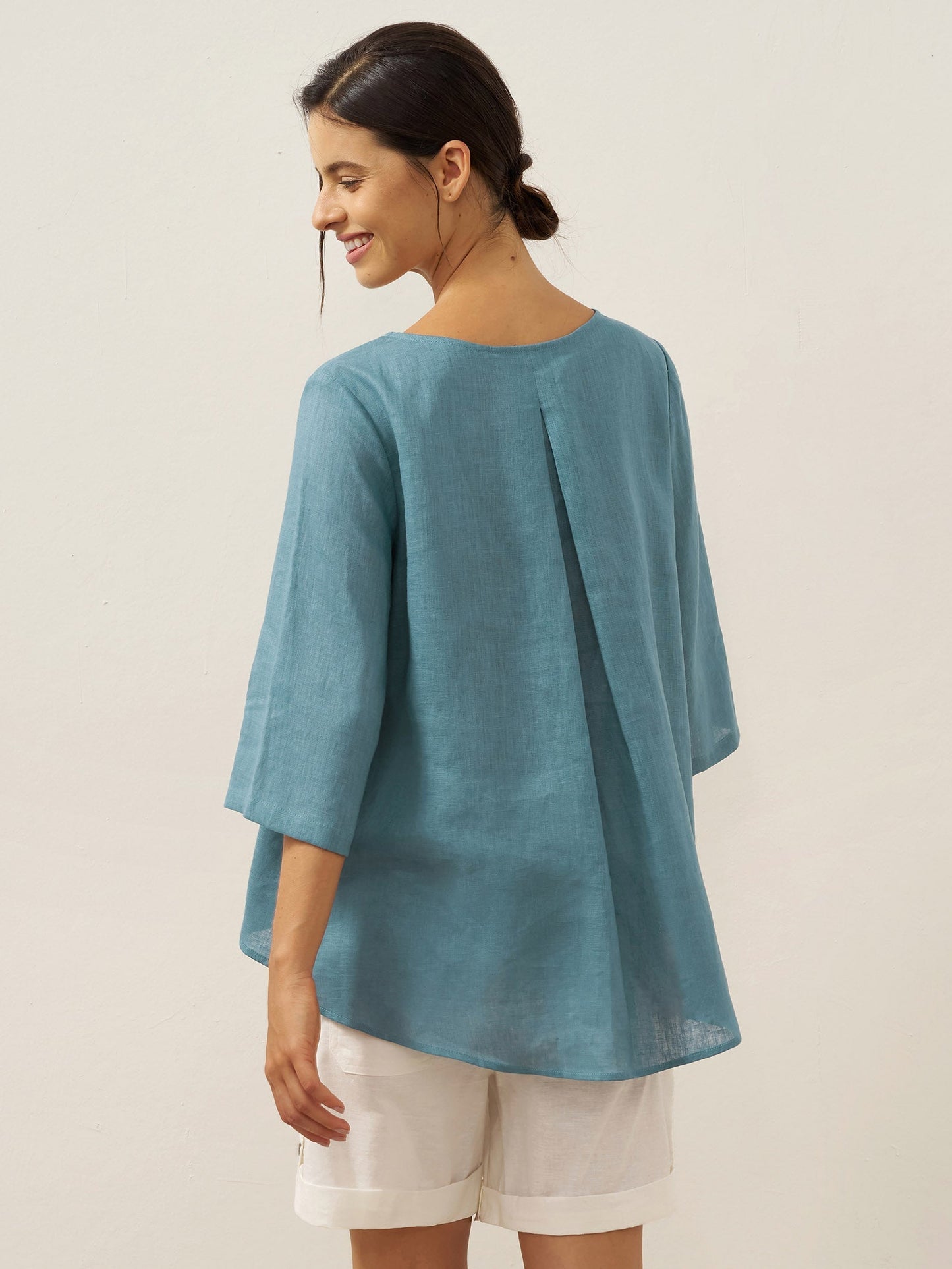 BRIANNA | Blusa asimétrica de lino 100%