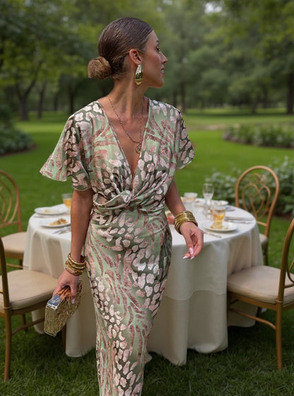 CLARANDRA™ | Vestido Midi Elegante con Escote en V