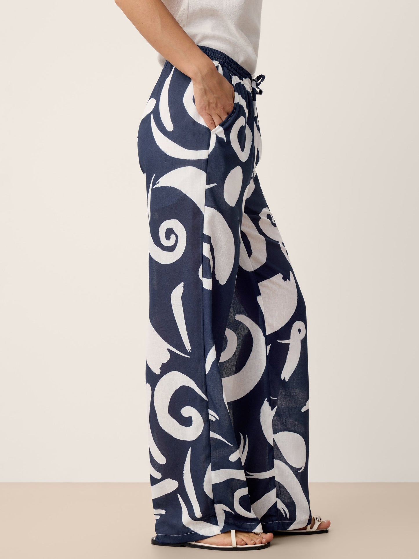 ORLA | Pantalón recto de lino estampado