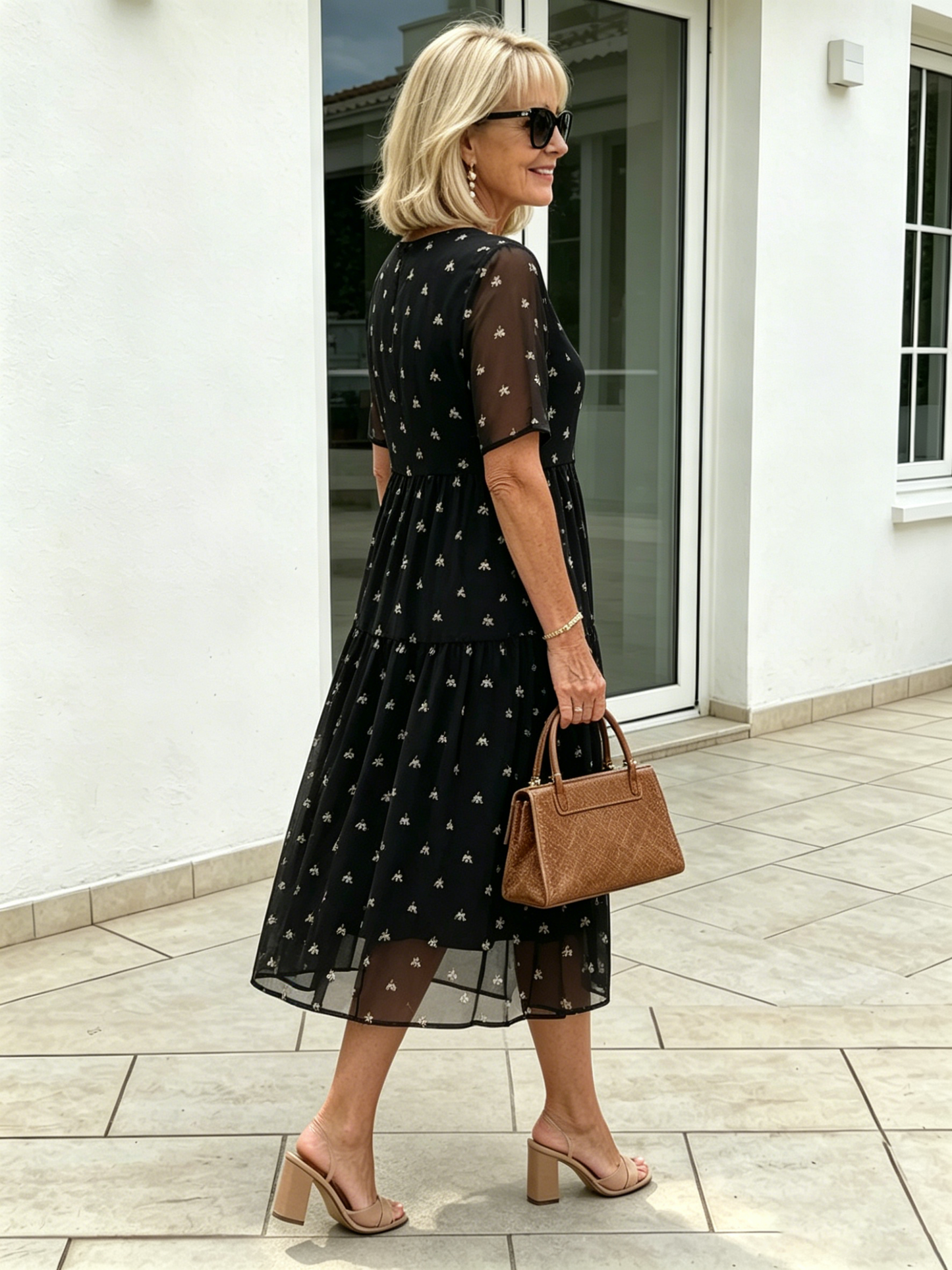 Black Elephant Print Tiered Chiffon Midi Dress, Round Neck Short Sleeve High Waist Loose Tummy Cover Mom Dress